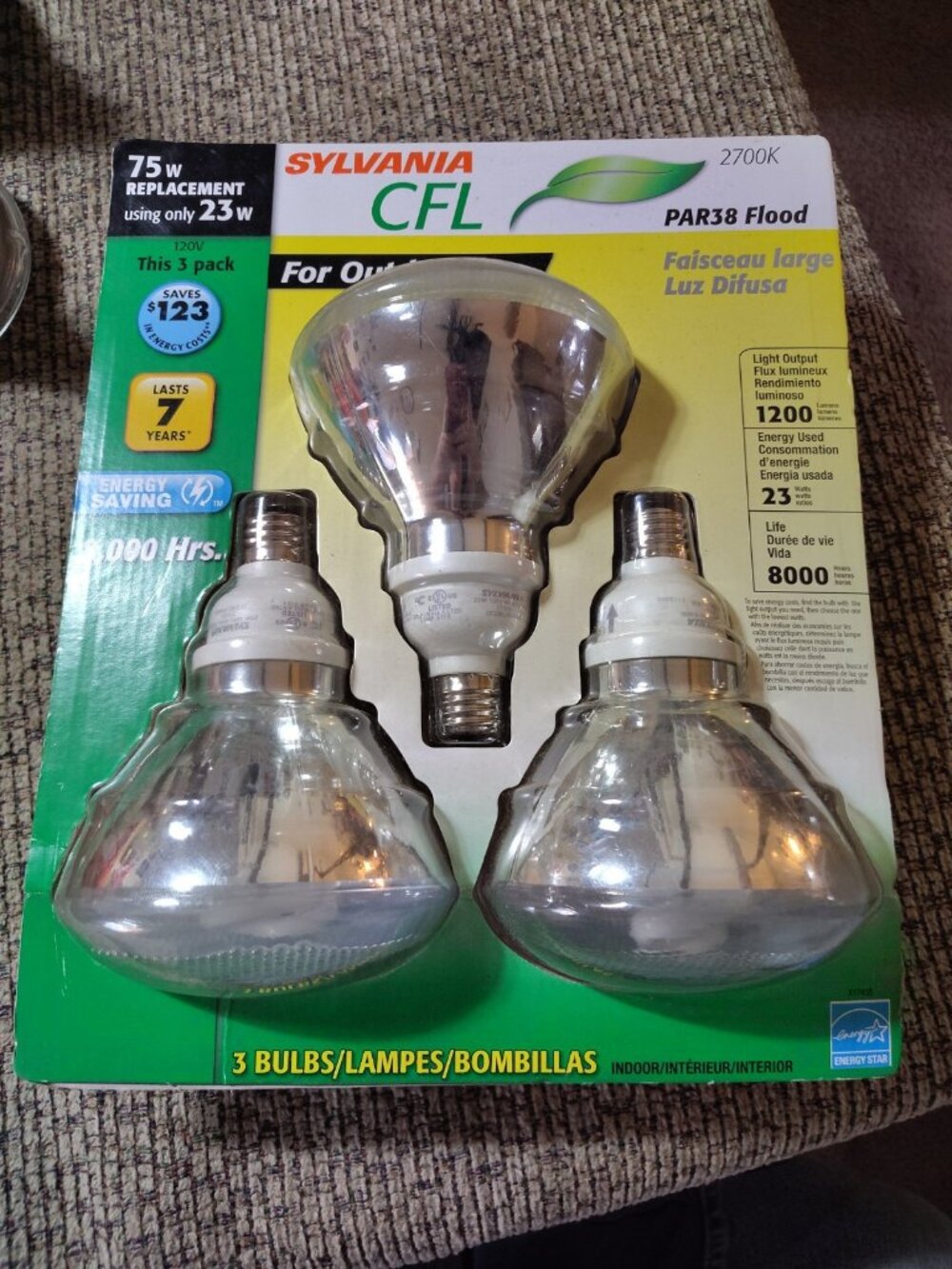 Sylvania PAR38 CFL Floodlight Bulbs 23W 75W Replacement 3-Pack